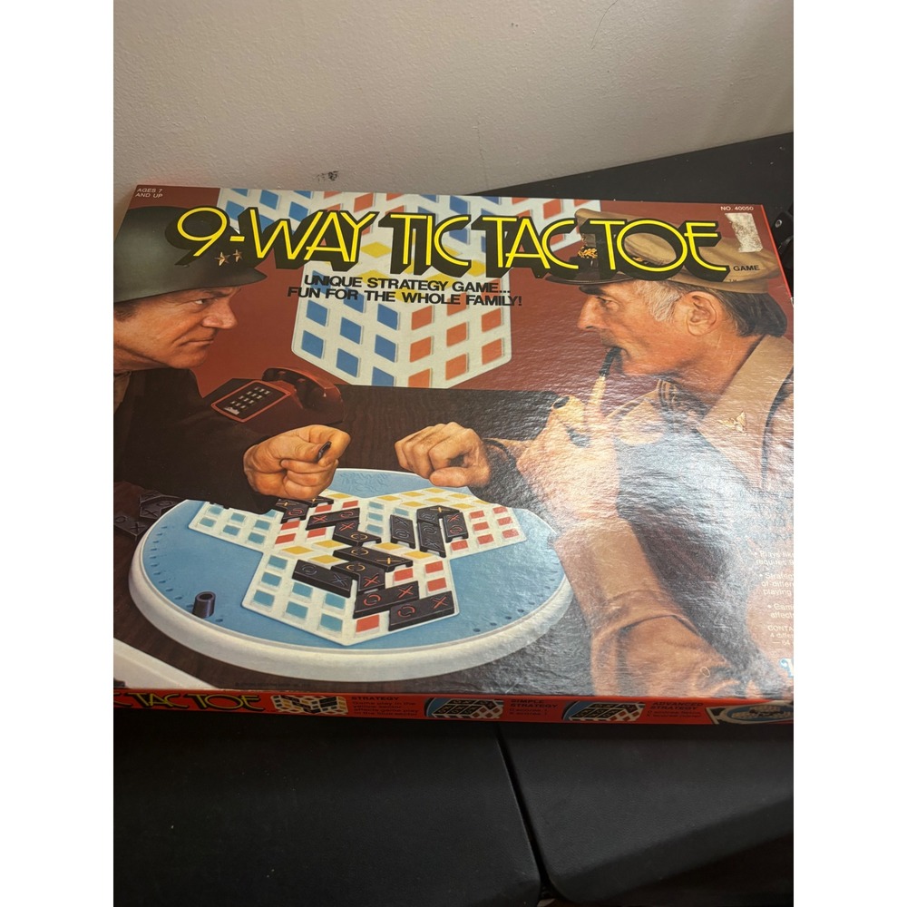 Vintage 1978 Kenner 9-Way Tic Tac Toe Strategy Board Game No. 40050